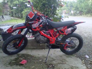 decal yz85